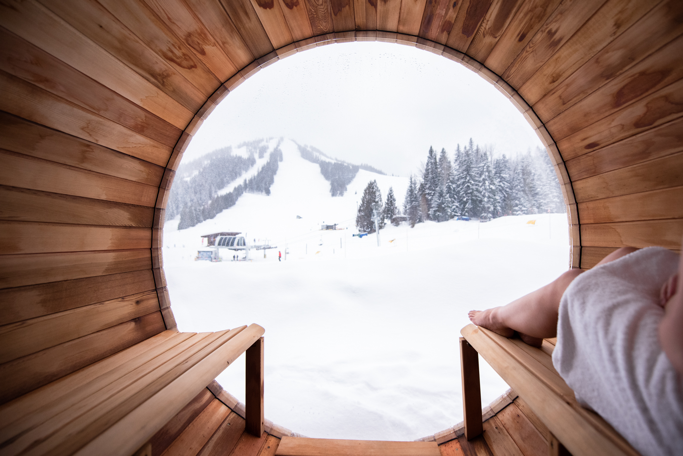 Winter Barrel Sauna